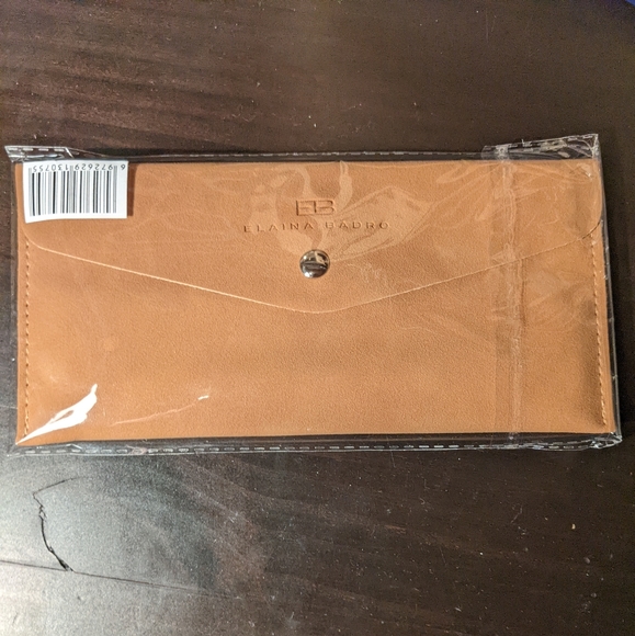 ELAINA BADRO Baby Blues Brush Set - Picture 3 of 3